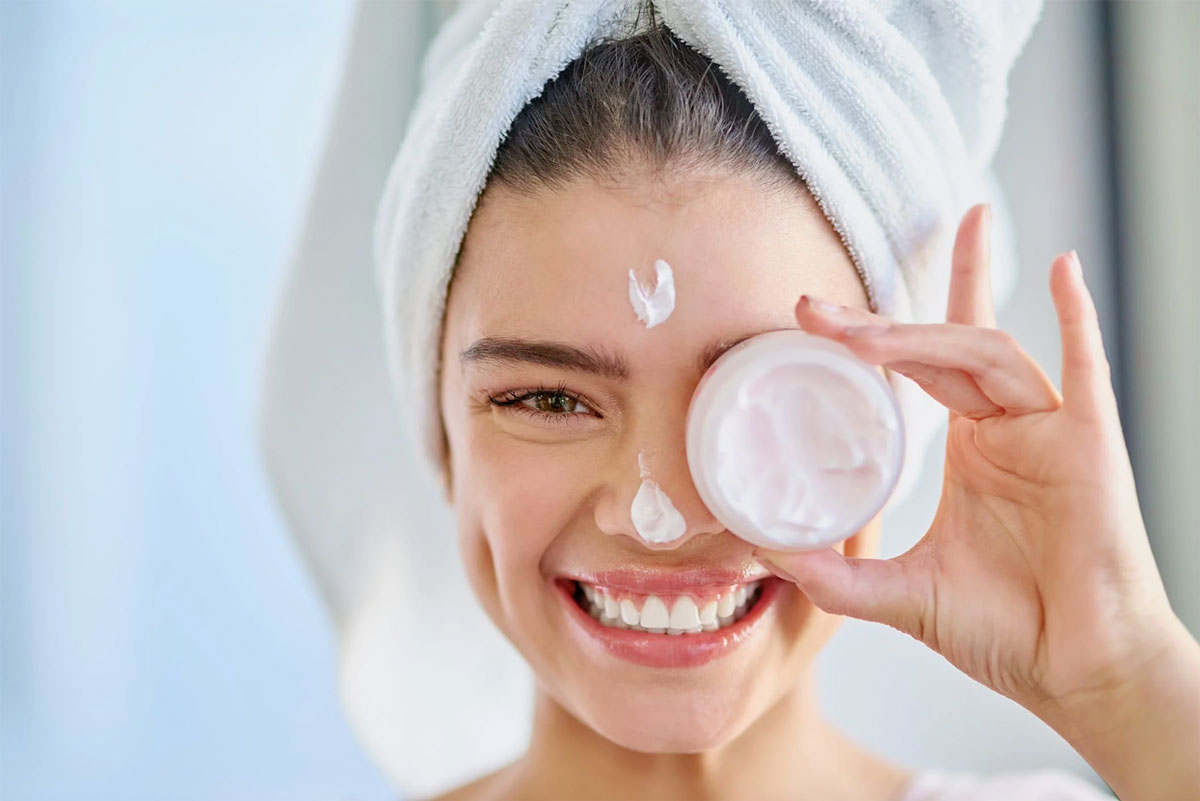 8 مرحله مراقبت پوست صورت در خانه