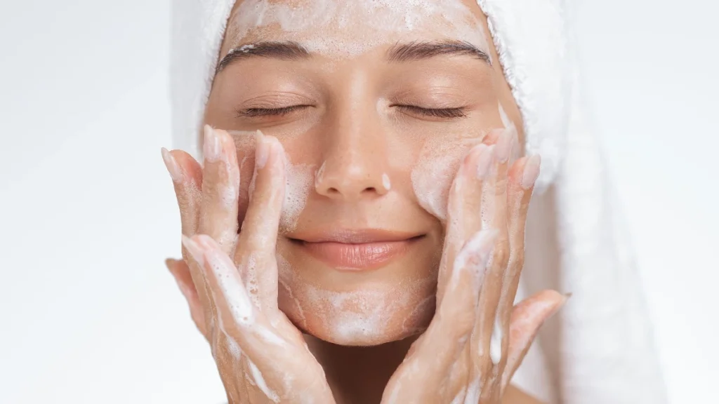 بهترین فوم شستشوی صورت روشن کننده