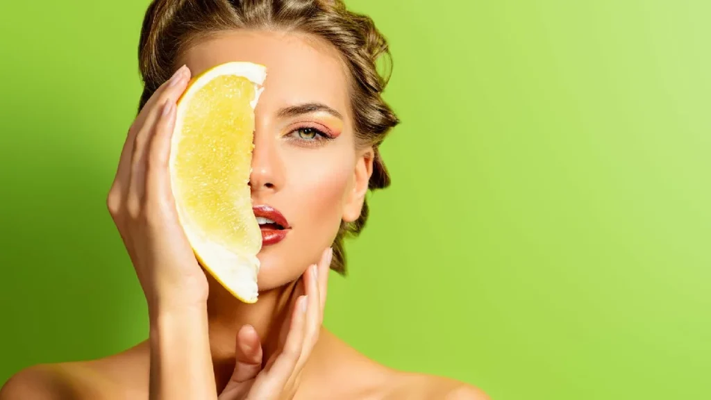  ۷ ماده غذایی فوق‌العاده برای داشتن پوستی شفاف