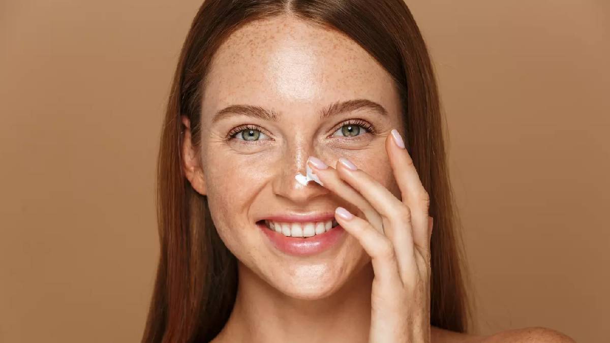 بهترین کرم ضد لک ایرانی و خارجی (لیست ۱۴۰۴)