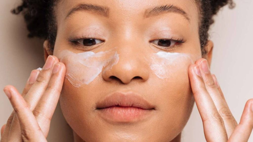 بهترین پماد ضد لک داروخانه ای