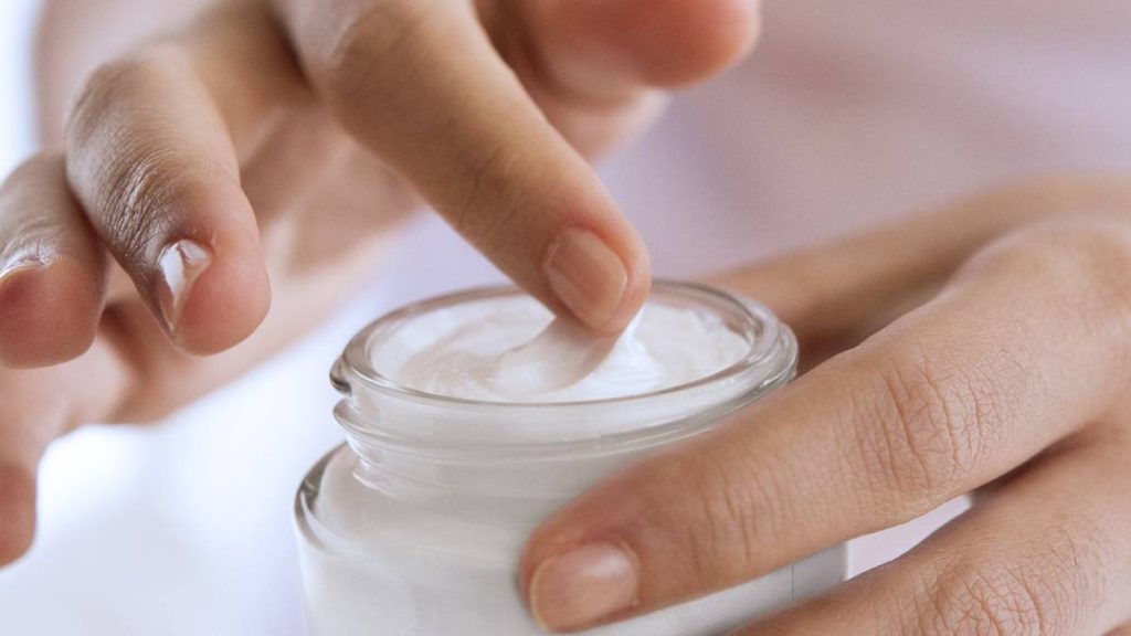 بهترین پماد ضد لک داروخانه ای