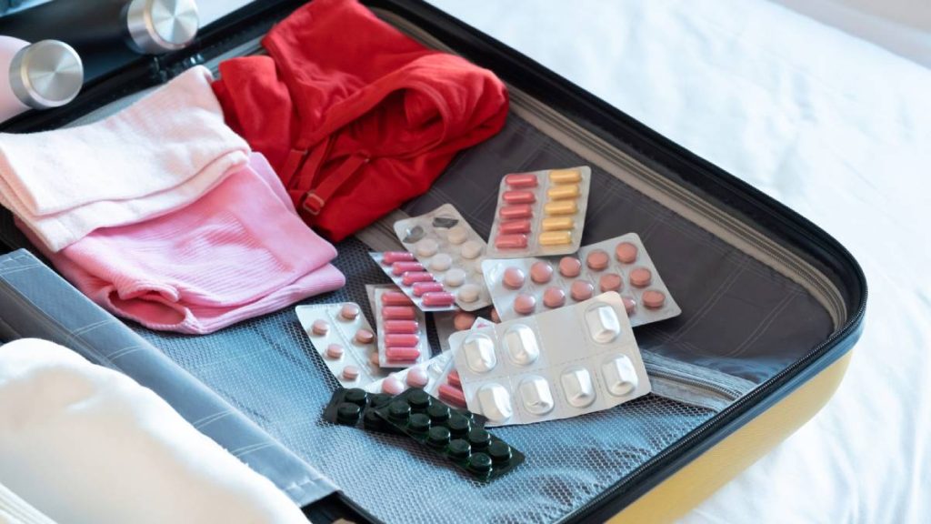 داروهای ضروری برای سفرهای کوتاه مدت