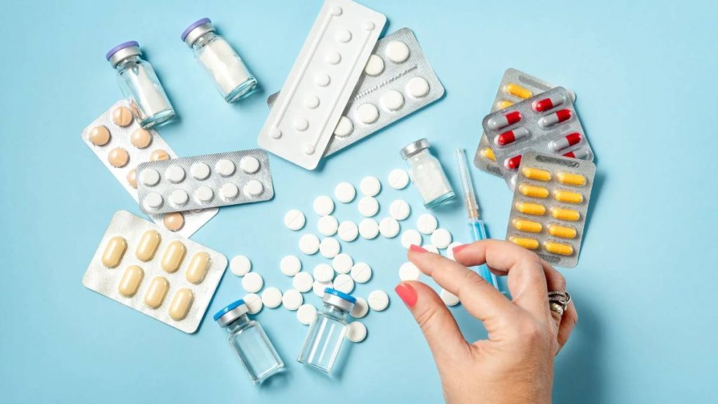 داروهای ضروری برای سفرهای کوتاه مدت